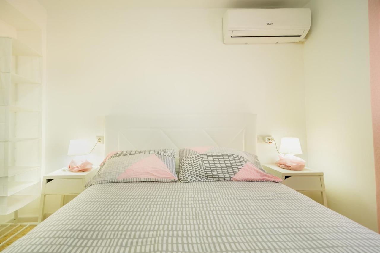 Apartamento Luminoso เซบีญา ภายนอก รูปภาพ