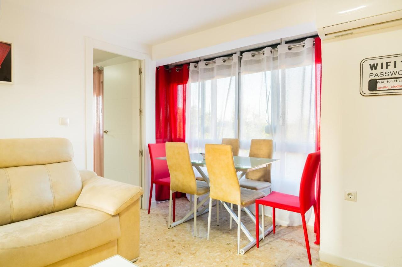 Apartamento Luminoso เซบีญา ภายนอก รูปภาพ