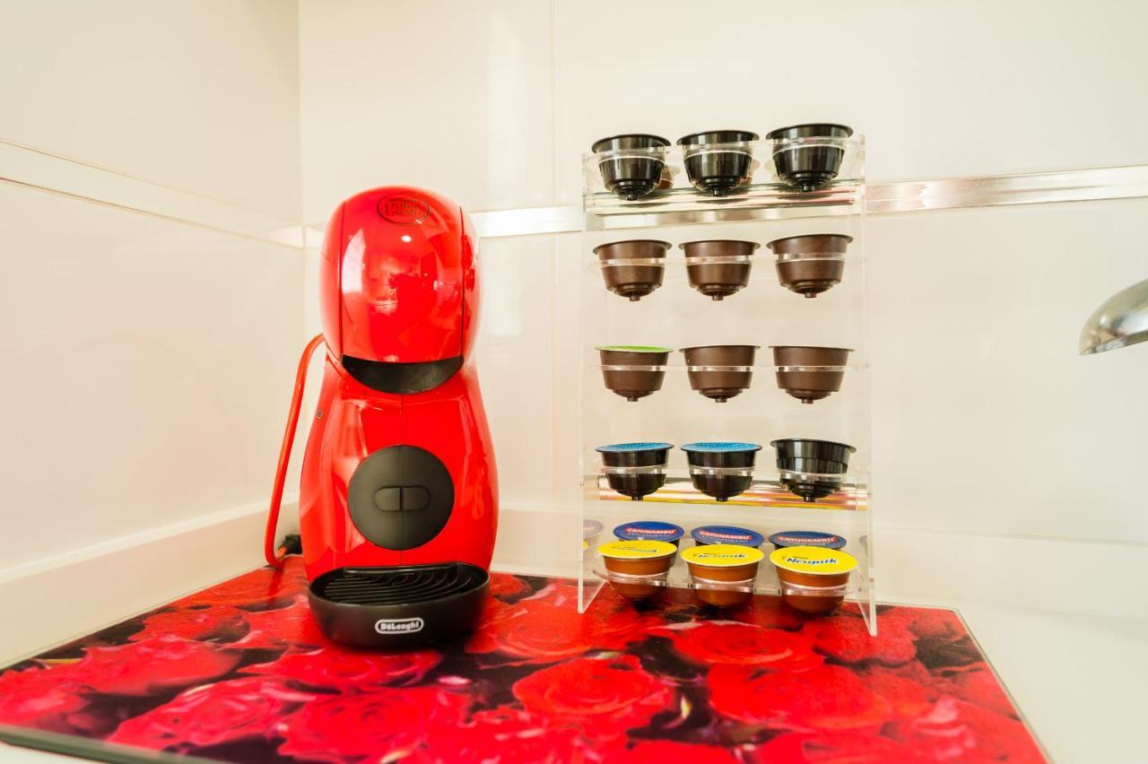 Apartamento Luminoso เซบีญา ภายนอก รูปภาพ