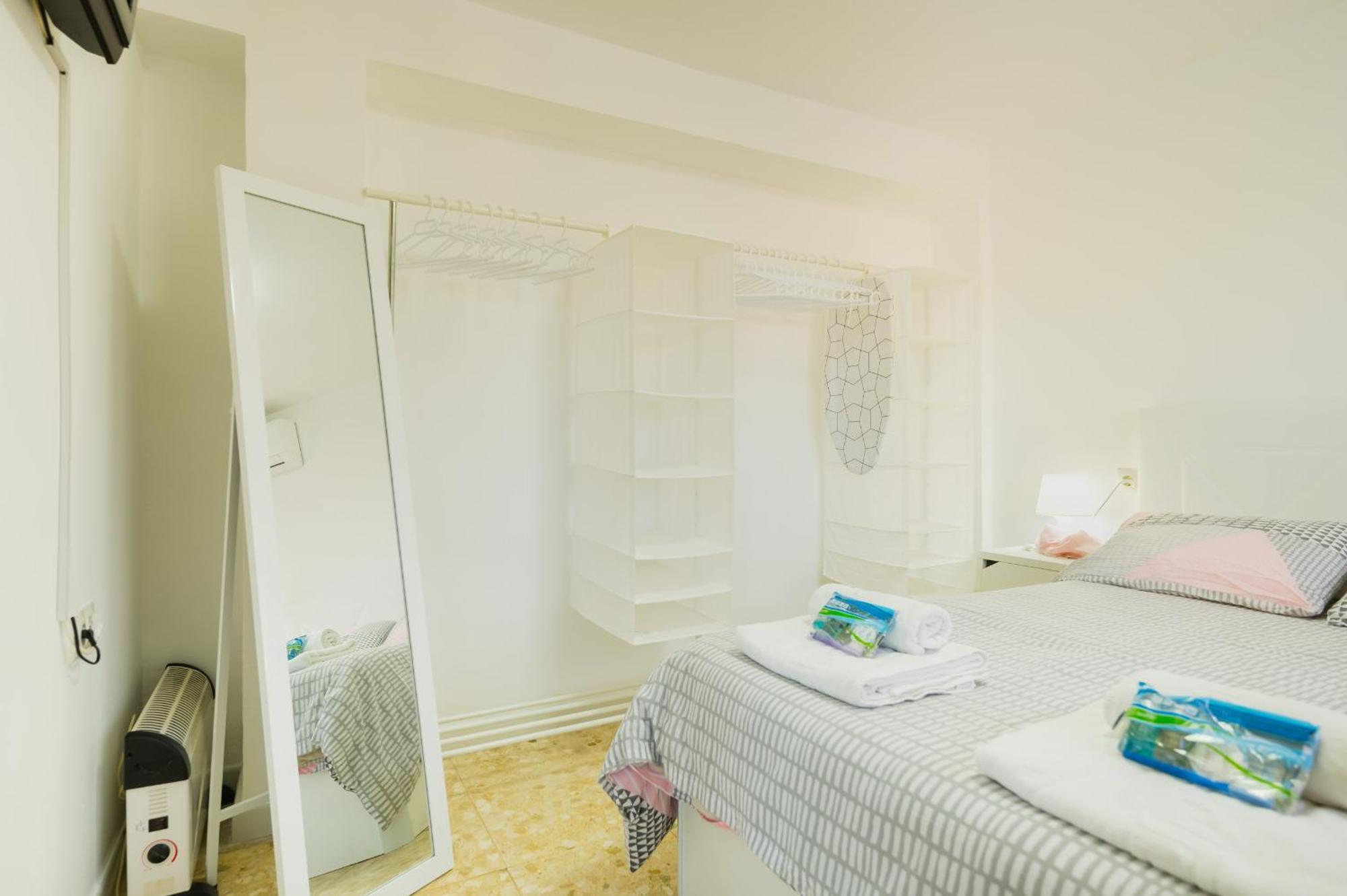 Apartamento Luminoso เซบีญา ภายนอก รูปภาพ